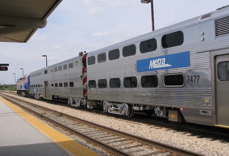 METRA pociąg