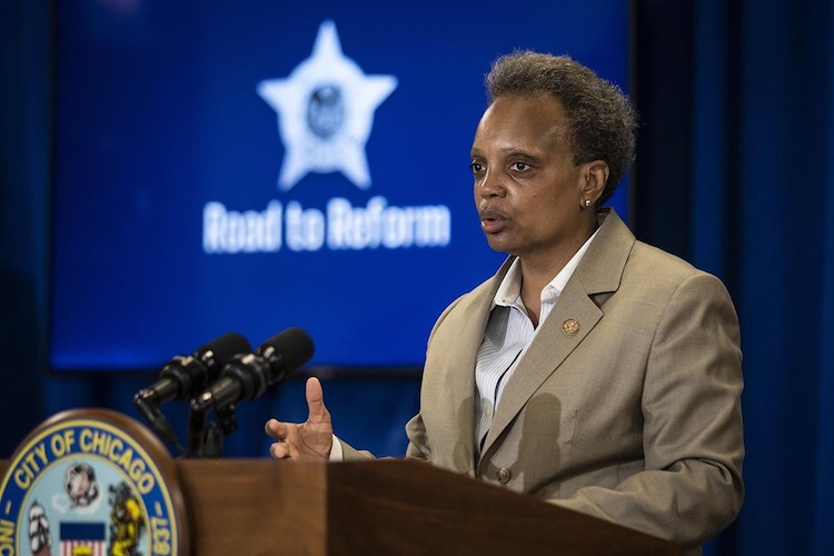 Lori Lightfoot Chicago policja