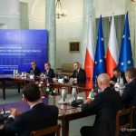 Polska: od dziś rosną rachunki gospodarstw domowych za gaz i prąd